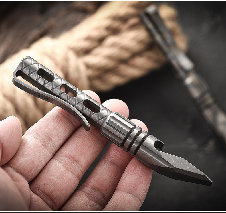 Barre de levier multifonctionn - Titanium Pry Bar avis et prix
